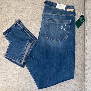 NWT H&M Jeans w/Zipper Detail At Ankles